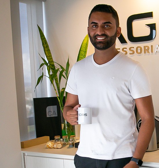 Alan Gonçalves, contador e fundador da AGOS